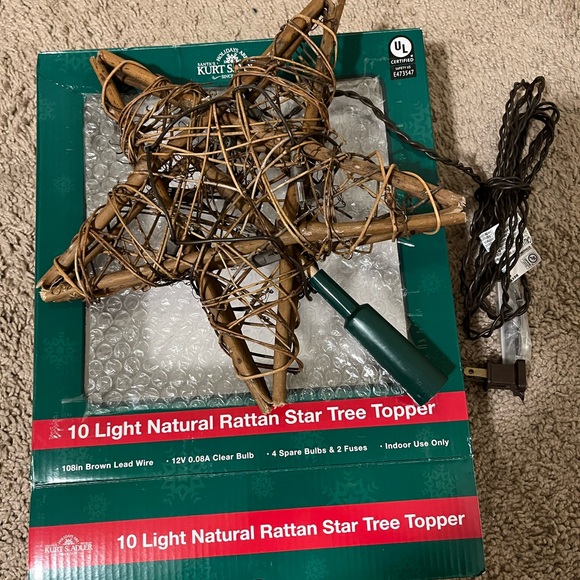 Rustic Star Holiday Tree Topper - Picture 2 of 2